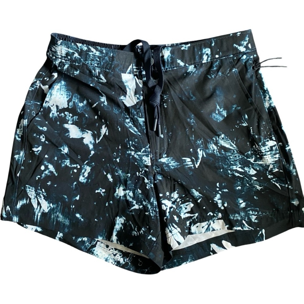 VRST Men's Indigo Craft Blue 5” Resort Short NWT MSRP $58
